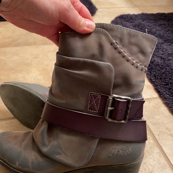 Blowfish Western Bootie 7.5 PERFECT FOR FALL - Picture 4 of 11